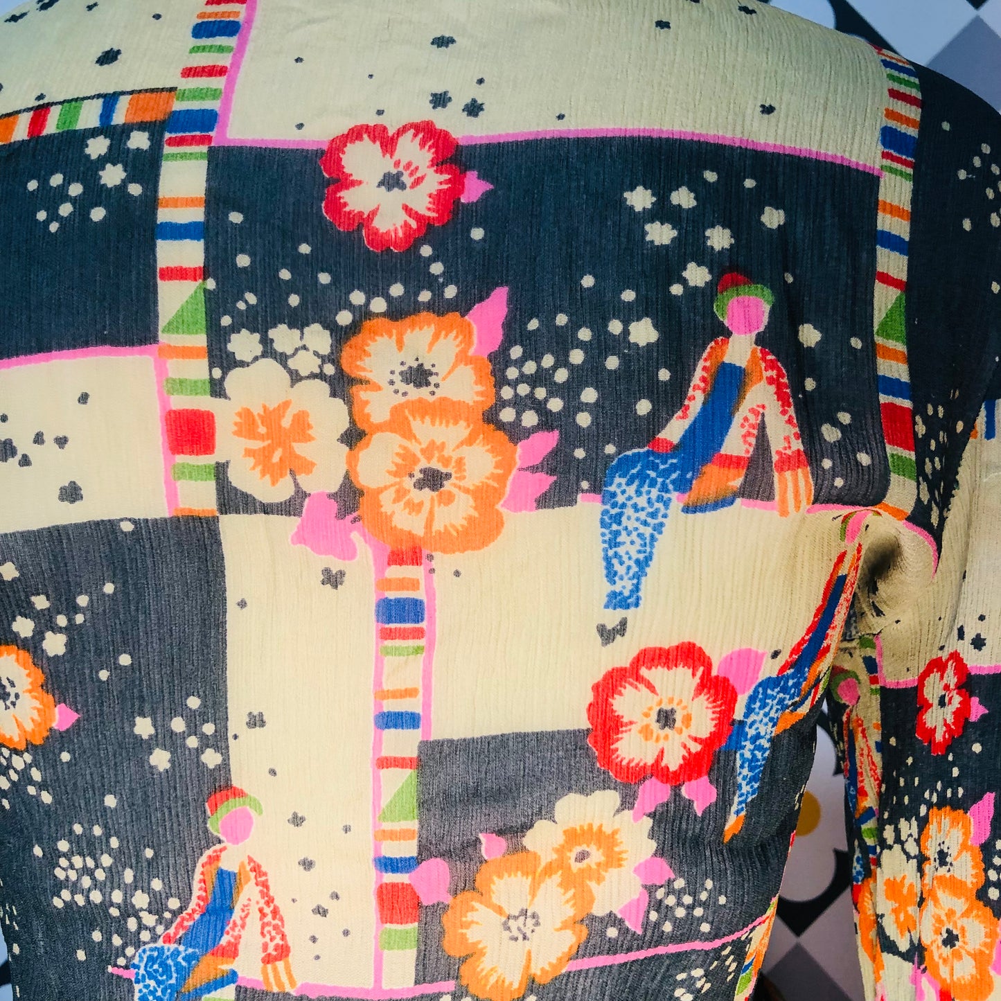 総柄シャツ