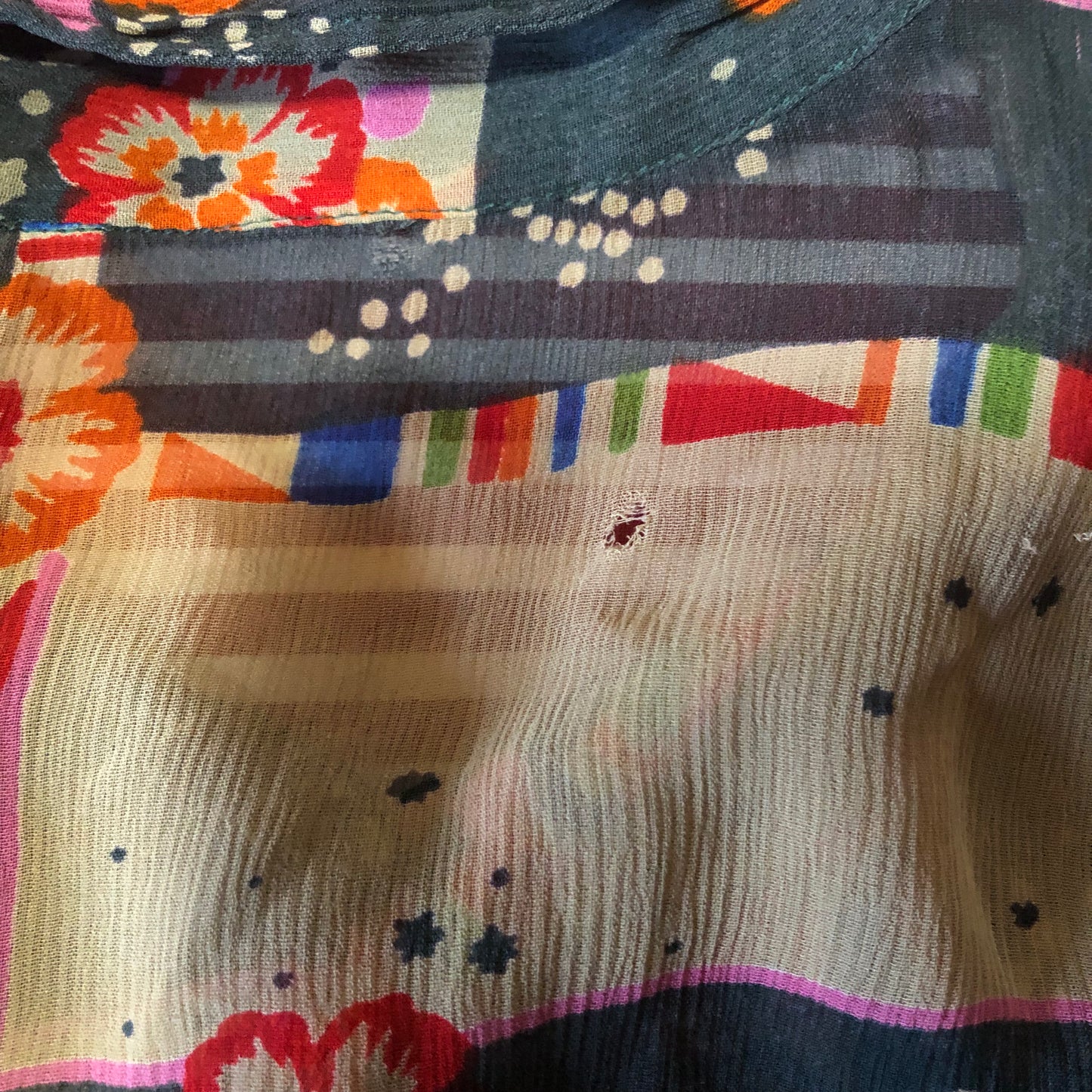 総柄シャツ