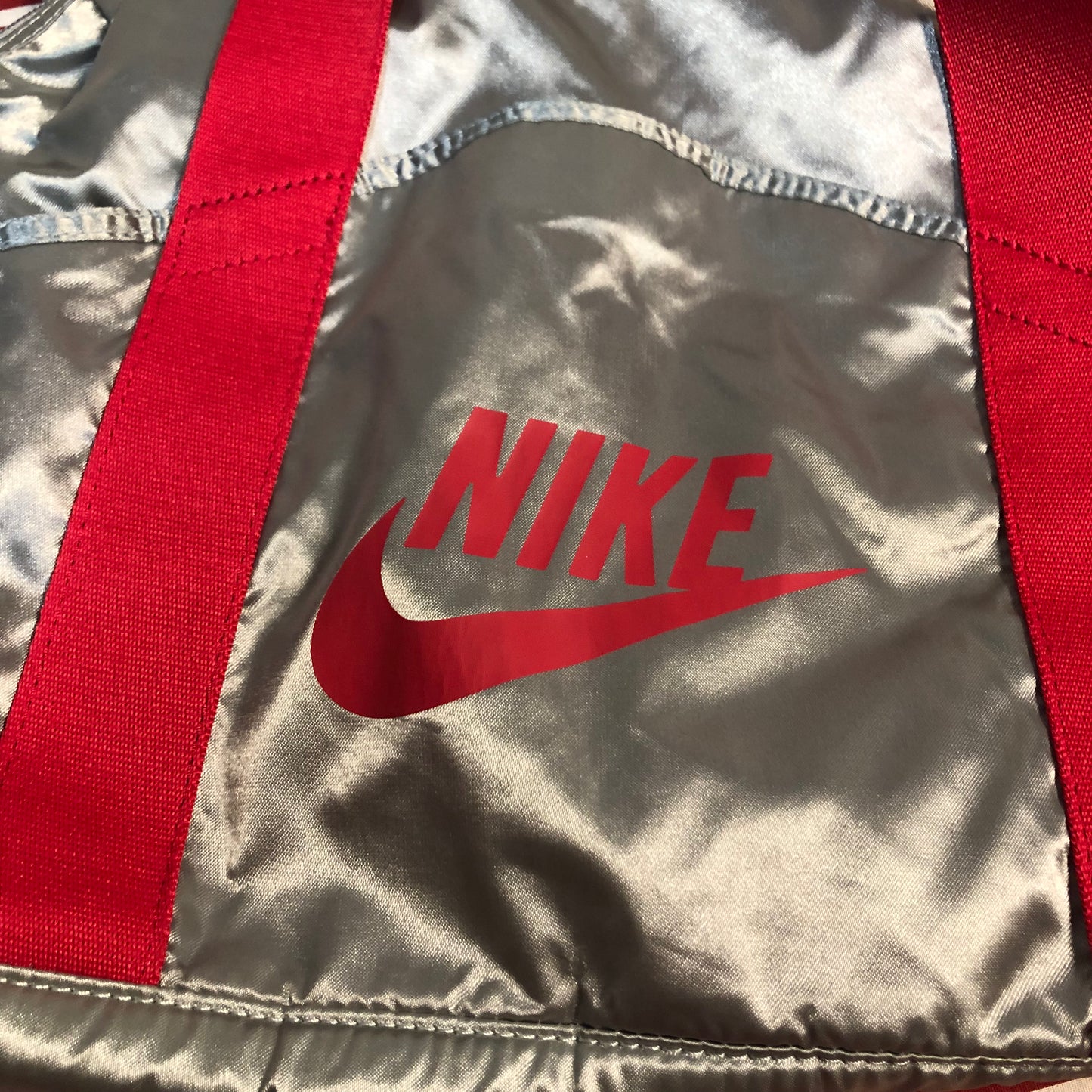 NIKEハンドバッグ