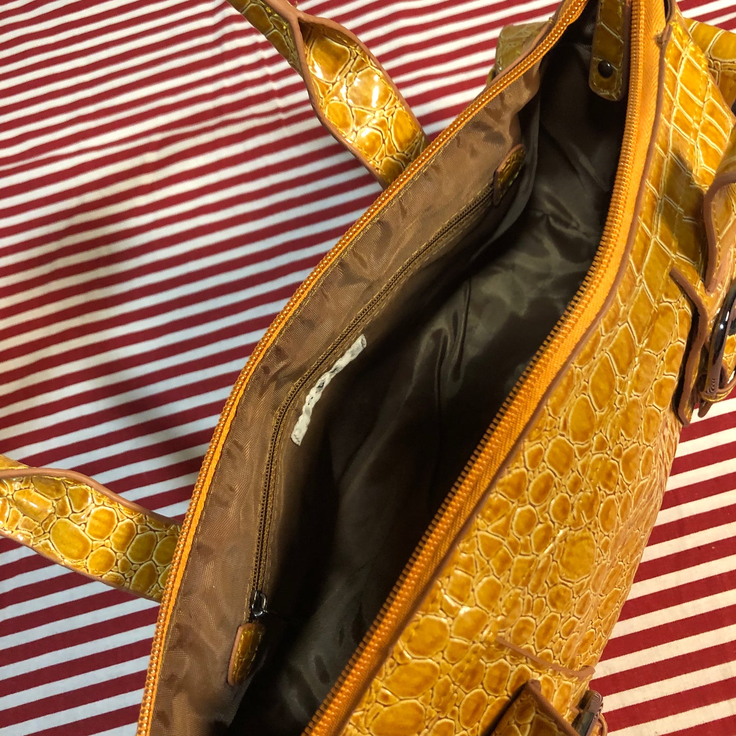 クロコ調レザーバッグ