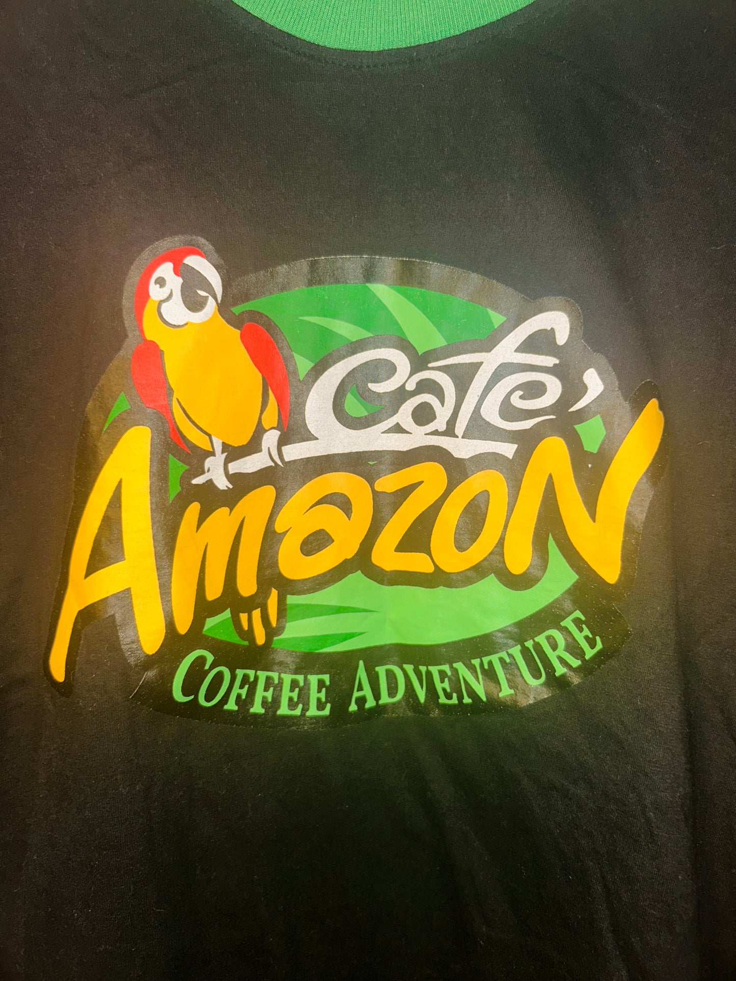 amazonTシャツ